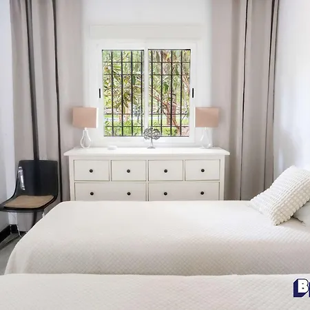 Five Star Housing Puerto Banus By Better Bookings * 马尔韦利亚
